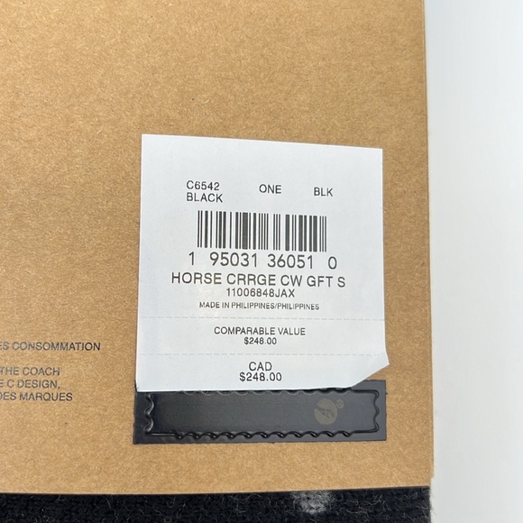 Coach Horse And Carriage Hat And Scarf Set Black/Grey - Picture 6 of 8